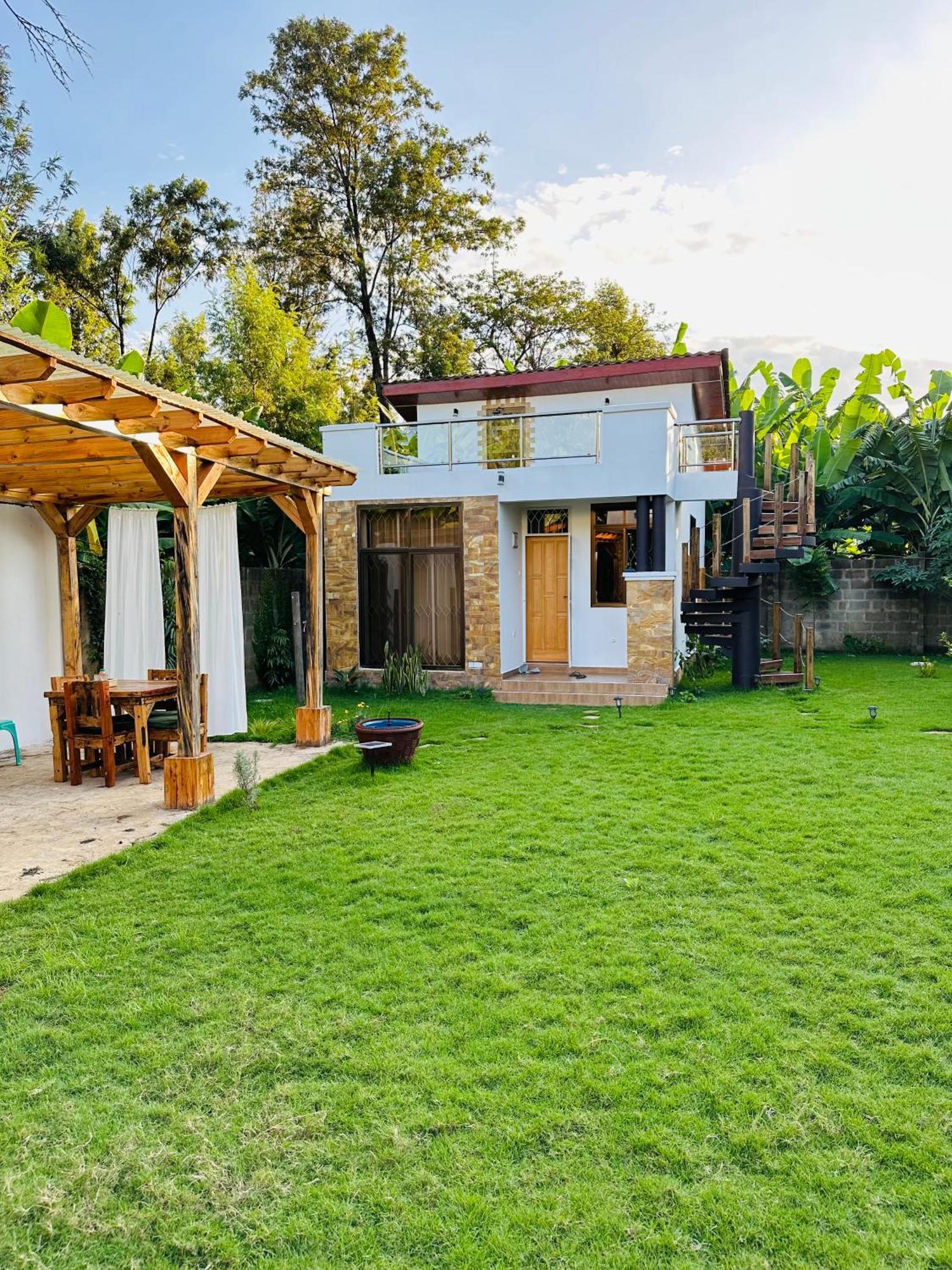 Tiny House With Amazing View Apartment Аруша Екстериор снимка